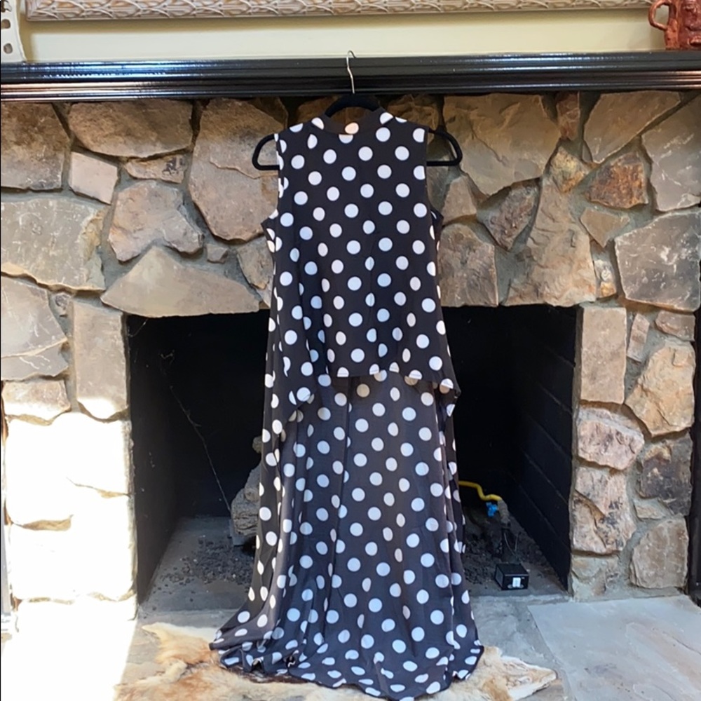 Chic Cute top with long flowing bottom